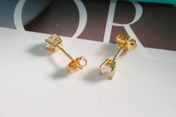 ティファニーアクセサリー素材ディテール